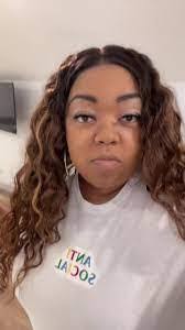 Lakisha Dickens's Instagram, Twitter & Facebook