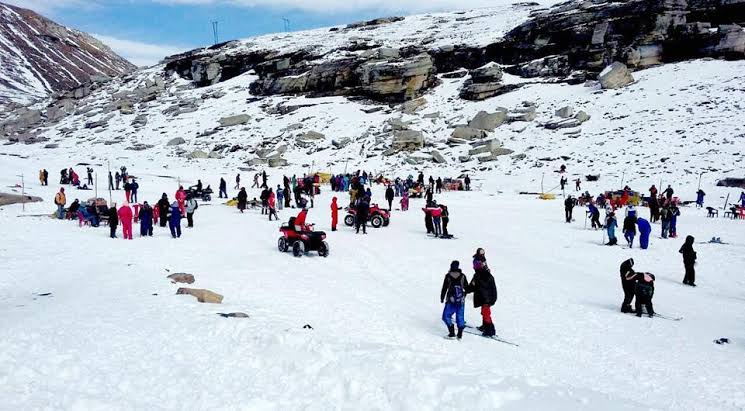 Image result for rohtang pass himachal"