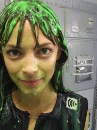 I thought this would be a good one for the day of the Rapture. #90s  #90skids #90sthrowback #2000s #2000sthrowback #nostalgia #storytime #fyp  #viral #kristinkreuk #alexmack #smallville #edgemont #thewb #cancon #cult  #nxivm