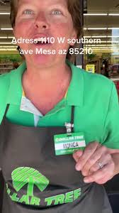 im so dead them mfs got gone 😂😂 #fyp #familydollar #accident #wtf #d...