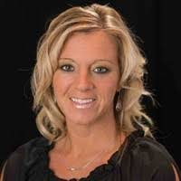 Wendy Sage's Instagram, Twitter & Facebook