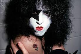 La rosa de Paul Stanley 💯 Amo hacer este tipo de trabajos ❤️✨ Gracias  Wanda por tu confianza!!💖