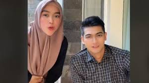 Desta, vincent ryan rompies, onadio leonardo, danilla riyadi, imam darto, roy marten, ferry maryadi, tora sudiro, joe p project komedi, drama anami films, the pretty boys pictures Dikabarkan Segera Nikahi Ria Ricis Ini Sosok Teuku Ryan Sering Bikin Konten Bareng Di Tiktok Tribun Kaltim