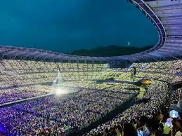 لحظة فتح البوابات لحفلة bts في استاد الملك فهد الدولي في الرياض. ÙØ¹Ø§Ù„ÙŠØ§Øª Ù…ÙˆØ³Ù… Ø§Ù„Ø±ÙŠØ§Ø¶ Ù‡ÙƒØ°Ø§ Ø®Ø·ÙØª ÙØ±Ù‚Ø© Bts Ù‚Ù„ÙˆØ¨ Ø§Ù„Ø¬Ù…Ù‡ÙˆØ± ÙÙŠØ¯ÙŠÙˆ Ù…Ø¬Ù„Ø© Ø§Ù„Ø¬ÙˆÙ‡Ø±Ø©
