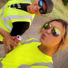 Is this rigging setup safe and proper?