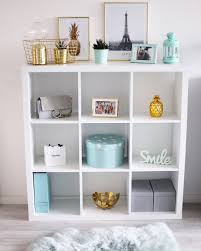 Ikea Kallax Regal Deko Pastell Mint Gold Regal Stylen In 2020 Ideen Furs Zimmer Ikea Kallax Regal Zimmer Einrichten