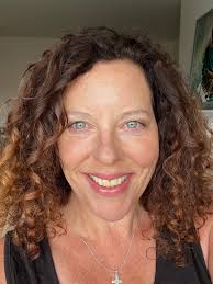 Contact — Lorraine Frances-Rees, Fine Art