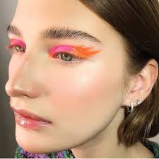 Makeup Tools Editorial Notitle In 2020 Colorful Makeup Makeup Trends Orange Eye Makeup