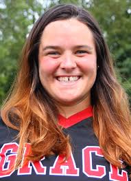 Clarissa Knight's Instagram, Twitter & Facebook