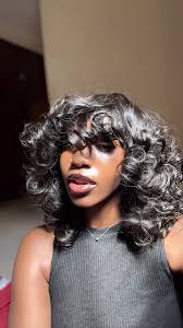 Eva Maxwell (@evurrr_)