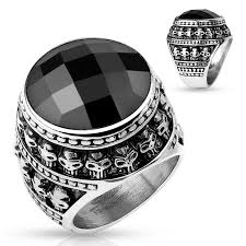 Check spelling or type a new query. Bague Homme Acier Couronne De Tetes De Mort Et Pierre Noire Rock Biker