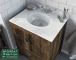Check these bathroom marble ideas that'll amaze you! Add Elegance With These Marvellous Marble Bathroom Ideas Victoriaplum Com