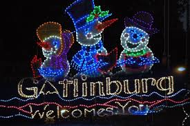 8 Of The Best Things To Do In Gatlinburg In November Gatlinburg Christmas Smoky Mountain Christmas Fantasy Of Lights