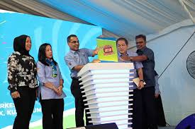 If you (or someone you're calling on behalf of) speak another language, call the helpline and we can provide an interpreter. More Self Employed Should Be On Socso The Star