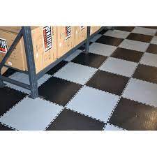 Der auftrag umfasste auch untergrundvorbereitung inkl. Pvc Klick Fliesen Grau 500 X 500 X 6 Mm Online Kaufen Powerplustools