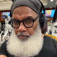 My favorite track from this legendary album by the great Quincy Jones. A  masterpiece. #quincyjones #thedude #rnb #oldschoolradio #djapaza