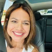 Sandy Carpenter's Instagram, Twitter & Facebook