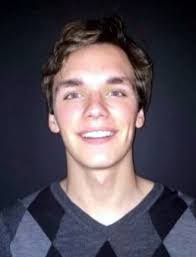 Alex Kush's Instagram, Twitter & Facebook