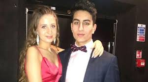 Ibrahim Ali Khan Son Of Saif Ali Khan Is An Internet Sensation Although He Has Not Made His Bollywood Debut Yet He Shares Good Saif Ali Khan Best Bond Khan