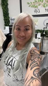 Hi new to the group Looking for ppl who like music and food