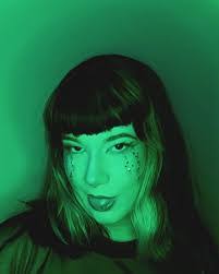 Shelby Shouse's Instagram, Twitter & Facebook