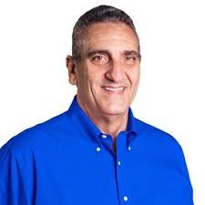 Mila Ramos's Instagram, Twitter & Facebook