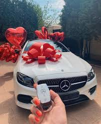 Mercedes Yacht Luxury Mercedes Yacht En 2020 Voitures De Luxe Achat Voiture Des Voitures De Reve