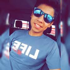 Jose Carachure's Instagram, Twitter & Facebook