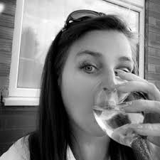 Jade Milne (@jadeeeey93)