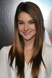Not My Favorite Actress But I Like Her Hair Color Long Hair Styles Shailene Woodley Hair Hair Styles