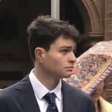 ROO KILLER SKIPS JAILTIME A Balgowlah man who ran down kangaroos has  avoided prison time with a 200 hours of community service sentence and an  order to pay $1500 worth of fines.