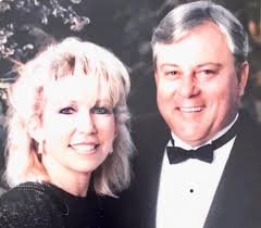 We lost dad two years ago today. Still miss him terribly, but love looking  through the old pictures. 🙏