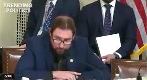 M.A. - 𝐍𝐀𝐕𝐘 𝐒𝐄𝐀𝐋 𝐇𝐔𝐌𝐈𝐋𝐈𝐀𝐓𝐄𝐒 𝐅𝐁𝐈 𝐎𝐅𝐅𝐈𝐂𝐈𝐀𝐋  𝐎𝐕𝐄𝐑 𝐓𝐑𝐔𝐌𝐏 𝐖𝐈𝐓𝐇𝐇𝐔𝐍𝐓 This was one of those moments you  could hear a pin drop. A Navy SEAL — battle-tested, sworn to the  Constitution, not