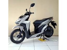 Dec 22, 2019 · modif honda tiger 2000 jadi chopper ala motor jokowi sumber : Jual Motor Honda Vario 2019 150 0 2 Di Jawa Barat Automatic Others Silver Rp 17 700 000 6787366 Mobil123 Com