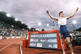 Han innehar verdensrekorden på 400 m hekk med 46,70, satt 1. Karsten Warholm Breaks 400m Hurdles World Record News