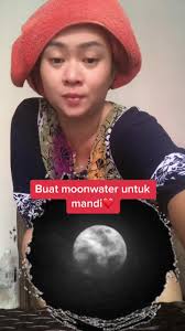 Mandi Moons