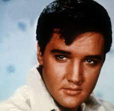 Sie finden auch bilder von elvis presley funeral, elvis presley wallpaper. Elvis Presley Das Leben Des King Of Rock N Roll Bilder Fotos Welt