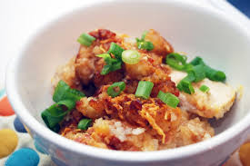 Give milk and ranch dressing mix one last stir and then pour over layers in the slow cooker. Chicken Bacon Ranch Tater Tot Casserole Belle Ivy