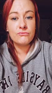 Courtney Knieper's Instagram, Twitter & Facebook