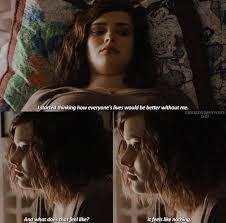 We don't know what she was like before the thirteen experiences. Alone 13 Reasons Why And Hannah Baker Image 7197370 On Favim Com