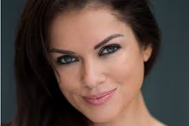 What are lucid dreams, and how does your brain become aware that it's  dreaming?