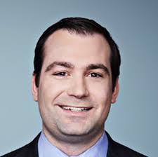 The Dispatch hires Warren as senior editor