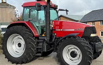 Case IH MX170 Tractor
