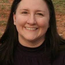 Laurie Messer's Instagram, Twitter & Facebook