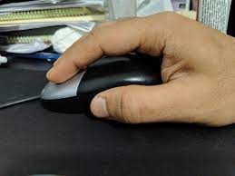 Is My Grip Claw Or Palm More Pics In Comments Mousereview