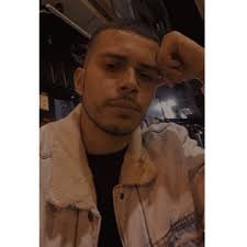 Donna Trejo (@Donna_04)