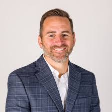 Brandon Risinger's Instagram, Twitter & Facebook