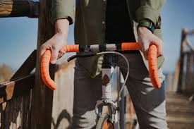 Photo Decathlon lance sa remorque vélo pliable à 499 euros pour ...