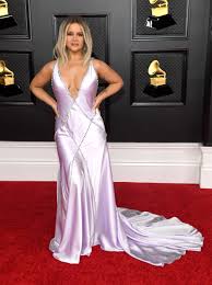 R&b singer lizzo was among the stars walking along it, arriving in a strapless, shimmering. Pbag5xmms0g2mm