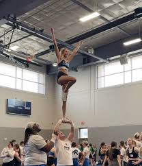 Lewis Central Cheer (@lewis.central.cheer) • Instagram photos and videos